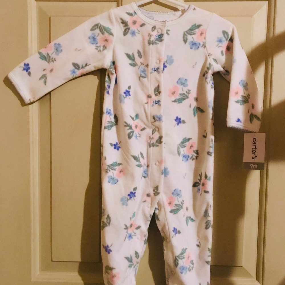 NWT Carter's Floral Footed Fleece Sleep & Play